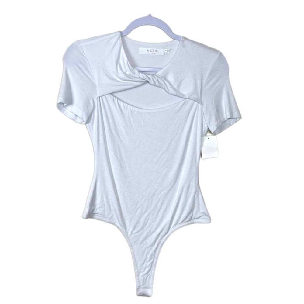 ASTR The Label White Short Sleeve Cut-Out Twist Front Bodysuit Size Small